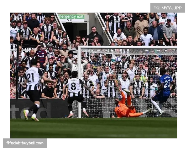 阿森纳战平十人切尔西 错失扩大积分领先优势最佳时机 阿森纳战平十人切尔西 错失扩大积分领先优势最佳时机